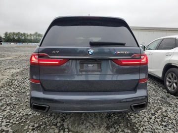 BMW X7 2022 BMW X7 M50i 2022 4.4l 4.4 Benzyna 523KM, zdjęcie 2