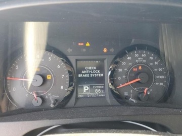 Toyota Sienna III 2017 Toyota Sienna Toyota Sienna L FWD 7-Passenger (Natl) 3.5 Benzyna 296KM, zdjęcie 9