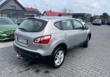 Nissan Qashqai I Crossover 2.0 140KM 2011 Nissan Qashqai 2.0 benz ,AUTOMAT,navi ,kamera ,niski pot przebieg 2.0 140KM, zdjęcie 7