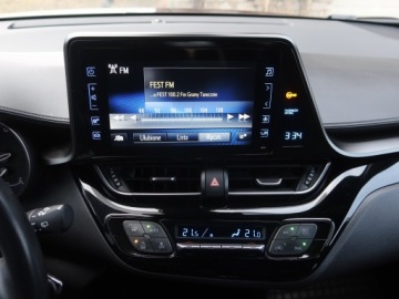Toyota C-HR I Crossover 1.2L Turbo 116KM 2017 Toyota C-HR 1.2 Turbo, Salon Polska, zdjęcie 11