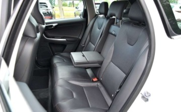 Volvo XC60 I SUV Facelifting 2.0 D3 DRIVE-E 150KM 2017 Volvo XC 60 PANORAMA FUL LED skora grzane fotele navi. Idealny 2.0 Diesel, zdjęcie 20
