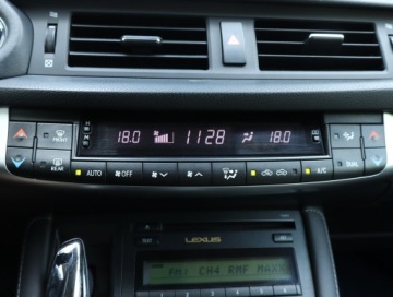 Lexus CT Hatchback 5d 200h 136KM 2011 Lexus CT 200h, Salon Polska, Serwis ASO, Automat, zdjęcie 15