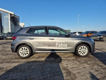 Skoda Fabia IV 1.0 TSI 95KM 2025 Skoda Fabia Demo Edition 130 dostępne w lutym, zdjęcie 3