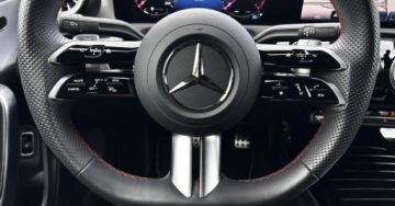Mercedes CLA C118/X118 Coupe Facelifting 1.3 200 163KM 2025 Mercedes-Benz CLA Salon PL AMG Line Kamera Czujniki Pamiec foteli Multibea, zdjęcie 13