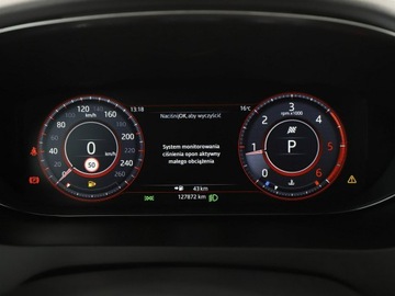 Jaguar E-Pace SUV 2.0 i4D 180KM 2017 Jaguar E-Pace 4x4 automat skóra full LED navi, zdjęcie 21