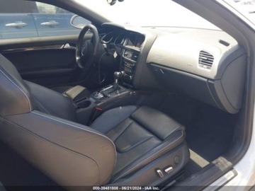 Audi A5 8T RS5 Cabriolet 4.2 FSI 450KM 2013 Audi RS5 Coupe 2013 Audi RS 5 2dr Cpe 4.2 Benzyna 450KM, zdjęcie 4