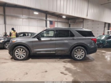 Ford Explorer VI 2021 Ford Explorer Limited 2021 3.3 Hybryda 318KM, zdjęcie 2