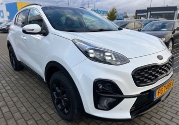 Kia Sportage IV SUV Facelifting 1.6 GDI 132KM 2021 Kia Sportage BLACK EDITION 1.6Ben.132KM 6Bieg.FulLed Navi Kamera Panor.Opl, zdjęcie 1