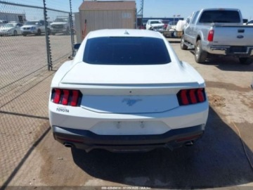 Ford Mustang VI 2024 Ford Mustang Ecoboost Premium Fastback, 2024r., 2.3L 2.3 Benzyna 319KM, zdjęcie 5