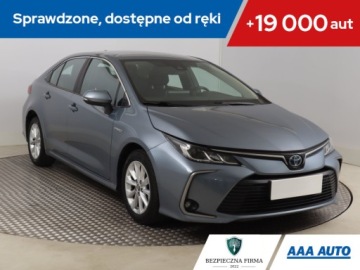 Toyota Corolla XII Sedan 1.8 Hybrid 122KM 2020 Toyota Corolla 1.8 Hybrid, Salon Polska