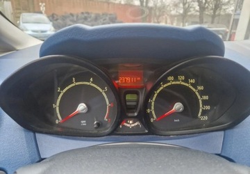 Ford Fiesta VII Hatchback 5d 1.25 Duratec 82KM 2009 Ford Fiesta Ford Fiesta 1.2 Benzyna 82KM, zdjęcie 11