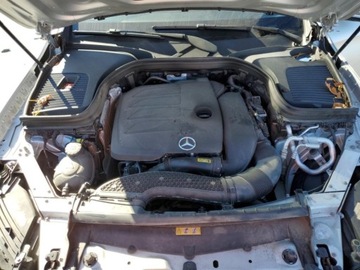 Mercedes GLC C253 2020 Mercedes-Benz GLC 2020 r., 2,0L 300 4MATIC 2.0 Benzyna 255KM, zdjęcie 12