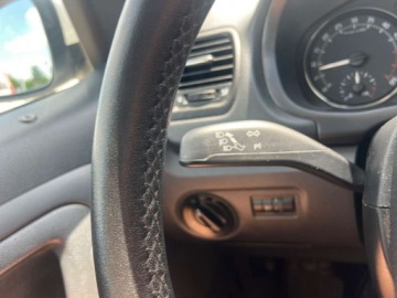 Skoda Roomster Mikrovan Facelifting 1.6 TDI CR DPF 90KM 2013 Skoda Roomster Klimatyzacja Nawigacja Kamera El.Szyby El.Lusterka Hak 1.6, zdjęcie 17