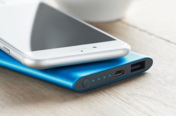 Беспроводной повербанк 4000мАч с гравировкой 25 шт.