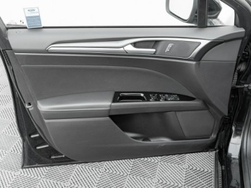 Ford Mondeo V Kombi Facelifting 2.0 EcoBlue 150KM 2020 Ford Mondeo WD2445P#2.0 EcoBlue Titanium Podgrz.f,, zdjęcie 11