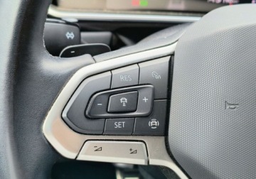 Volkswagen T-Roc I SUV Facelifting 1.5 TSI ACT 150KM 2023 Volkswagen T-Roc Salon PL R-Line DSG CarPlayAndroid Auto LED Keyless Kamera, zdjęcie 4