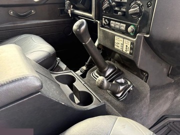 Land Rover Defender III 90 Station Wagon 2.2 TD4 122KM 2016 Land Rover Defender Limited Edition 90 DPF E 122KM 2016r możliwa zamiana, zdjęcie 25