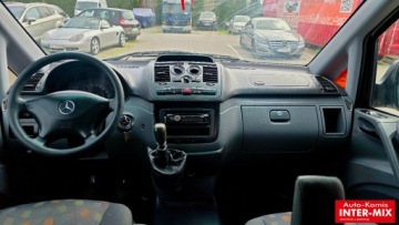 Mercedes Vito W639 2005 Mercedes-Benz Vito Brygadowka 5 osob 2.1 Diesel 109KM, zdjęcie 12