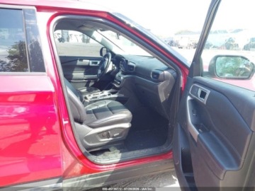Ford Explorer VI 2022 Ford Explorer Xlt 2022 2.3 Benzyna 300KM, zdjęcie 9