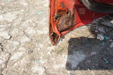 NISSAN PATROL DVEŘE PRAVÝ PŘEDNÍ PRAVÉ GR I Y60 92-98R