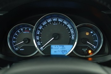 Toyota Corolla XI Sedan 1.6 Valvematic 132KM 2015 Toyota Corolla 1.6 Valvematic, Salon Polska, zdjęcie 7