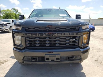 Chevrolet Silverado II 2023 Chevrolet Silverado K2500 Custom 2023 6.6l 6.6 Benzyna 401KM, zdjęcie 5