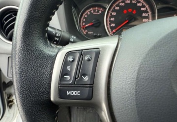 Toyota Yaris III Hatchback 5d Facelifting 1.0 VVT-i 69KM 2014 Toyota Yaris Toyota Yaris Benzyna 70KM, zdjęcie 13