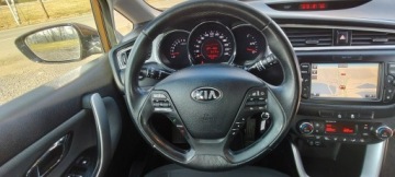 Kia Ceed II Hatchback 5d Facelifting 1.6 GDI 135KM 2015 Kia Cee'd Krajowy, książka serwisowa., zdjęcie 11