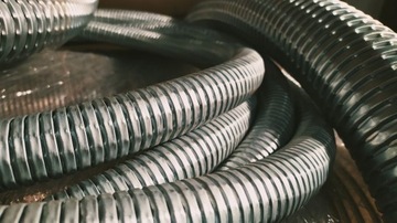 Wąż metalowy uszczelniony fi 38mm 5m