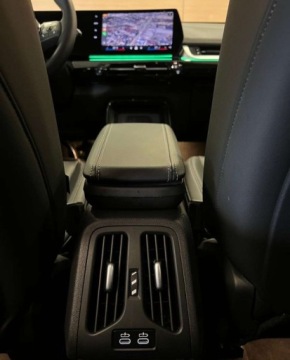 BMW X1 U11 Crossover 1.5 18i 136KM 2023 BMW X1 Salon Polska ASO R CARS Warszawa 1.5 Benzyna 136KM, zdjęcie 20