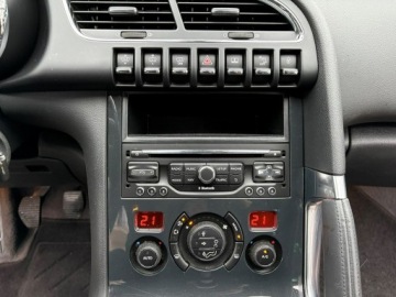 Peugeot 3008 I Crossover Facelifting 1.6 BlueHDi 120KM 2016 Peugeot 3008 1.6 HDI 120 KM Półskóry Panorama, zdjęcie 25