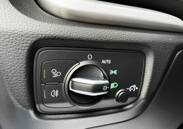 Audi A3 8V Limousine Facelifting 1.5 TFSI 150KM 2017 Audi A3 Limousine Navi/Automat/ 2xS Line /1rej2018, zdjęcie 27