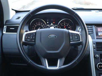 Land Rover Discovery Sport SUV 2.0 Si4 240KM 2018 Land Rover Discovery Sport Si4, Salon Polska, zdjęcie 15