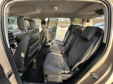 Volkswagen Touran III 1.4 TSI 150KM 2017 Volkswagen Touran 7osób 2kpl.opon SalonPL, zdjęcie 10