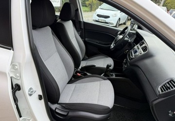 Hyundai i20 II Hatchback 5d 1.2 75KM 2015 Hyundai i20 1,2 75KM Klimatyzacja 1.2 Benzyna 75KM, zdjęcie 19