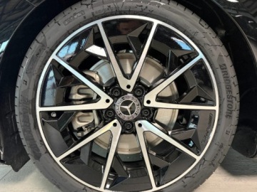 Mercedes CLA C118/X118 2025 MERCEDES-BENZ CLA 200 AMG Line Sedan 1.5 (163KM) 2025, zdjęcie 5