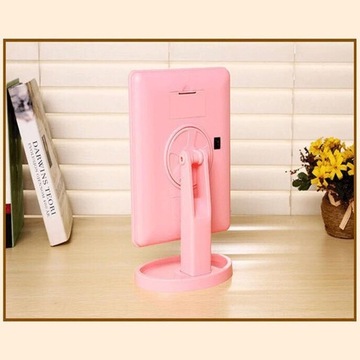 КОСМЕТИЧЕСКОЕ ЗЕРКАЛО С ПОДСВЕТКОЙ ДЛЯ МАКИЯЖА С 22 СВЕТОДИОДАМИ