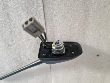 ANTÉNA ISUZU D MAX III 2020-