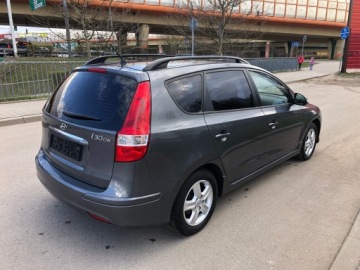 Hyundai i30 I CW Facelifting 1.6 DOHC CVVT 126KM 2011 HYUNDAI i30 1.6 BENZYNA ALU KLIMA HAK OPŁACONY Z NIEMIEC, zdjęcie 3