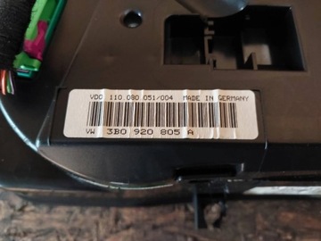 Счетчик часов VW Passat B5 1.9 TDI LIFT 3B0920805A