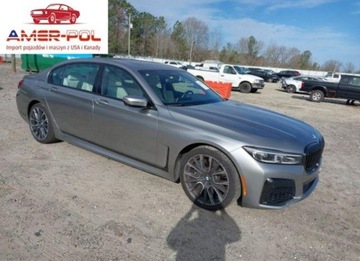 BMW Seria 7 G70 2022 BMW Seria 7 740 I 2022 3.0l 3.0 Benzyna 335KM