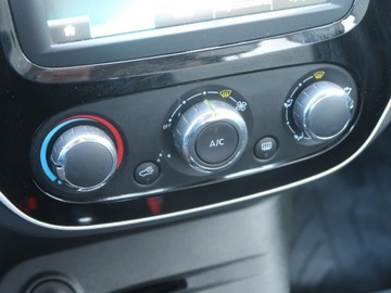 Renault Captur I Crossover Facelifting 0.9 Energy TCe 90KM 2019 Renault Captur 0.9 TCe, Klima, Tempomat, zdjęcie 11