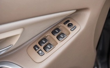 Volvo XC90 I 2.4 D5 185KM 2010 Volvo XC 90 2.4D 185KM Exclusive Skora Navi Xenon ALu Szyber 7OS serwis Gw, zdjęcie 15