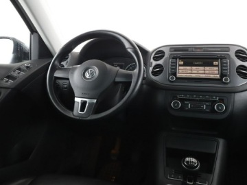 Volkswagen Tiguan I SUV Facelifting 1.4 TSI BlueMotion 122KM 2015 Volkswagen Tiguan xenon/LED skóra panirama navi, zdjęcie 15