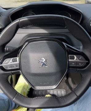 Peugeot 2008 II SUV 1.2 PureTech 100KM 2022 Peugeot 2008 pierwszy właściciel, serwis ASO, bezwypadkowy, FVAT23, leasing, zdjęcie 12