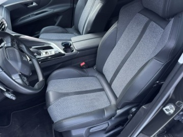 Peugeot 3008 II Crossover 1.6 THP 180KM 2019 Peugeot 3008 1.6 PureTech 180KM Allure Full Led, zdjęcie 19