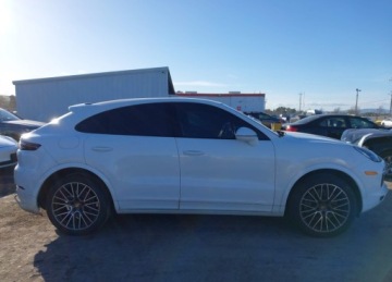 Porsche Cayenne III SUV 3.0 340KM 2021 Porsche Cayenne 2021r., Coupe, 3L, od ubezpieczalni 3.0 Benzyna 340KM, zdjęcie 12