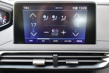 Peugeot 3008 II Crossover Facelifting  1.2 PureTech 130KM 2021 Peugeot 3008 1.2 PureTech, Salon Polska, zdjęcie 18