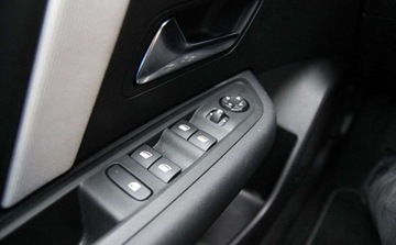 Citroen 2025 Citroen C4 1.2 mHEV Max eDCT6 145 KM Hybryd Gwarancja od RiA 1.2, zdjęcie 25