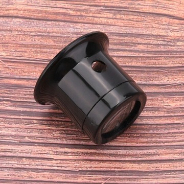 Ювелирные очки Разновидность очков без ремешка.